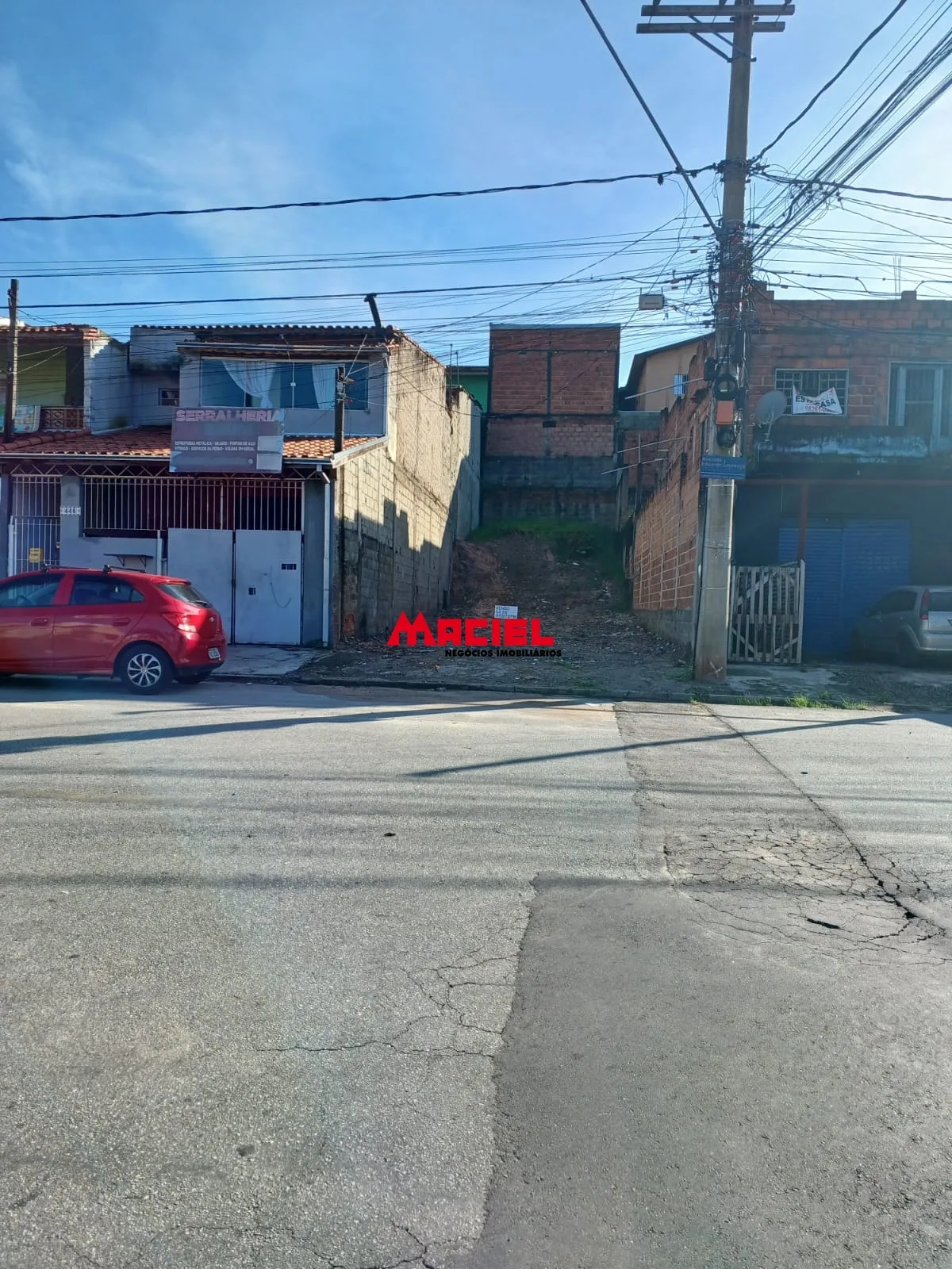 Comprar Terreno / Padr&atilde;o em S&atilde;o Jos&eacute; dos Campos R$ 135.000,00 - Foto 1