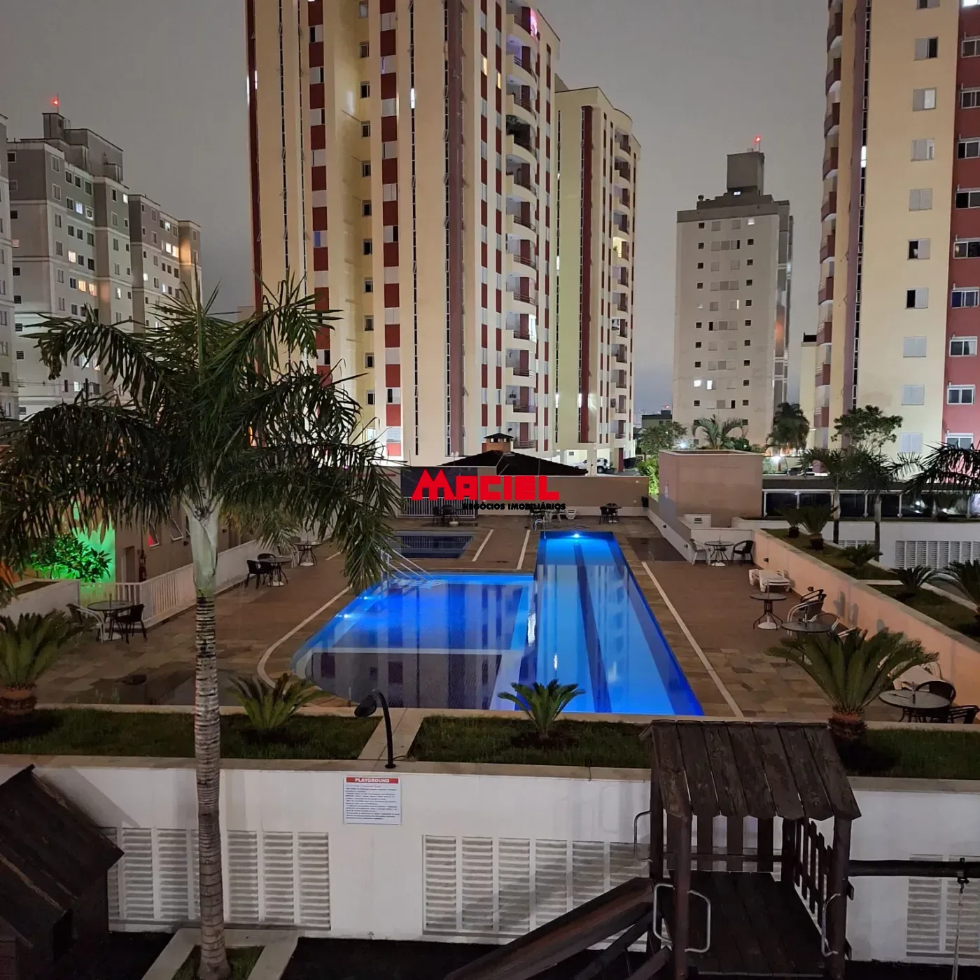 Alugar Apartamento / Padr&atilde;o em S&atilde;o Jos&eacute; dos Campos R$ 3.500,00 - Foto 32