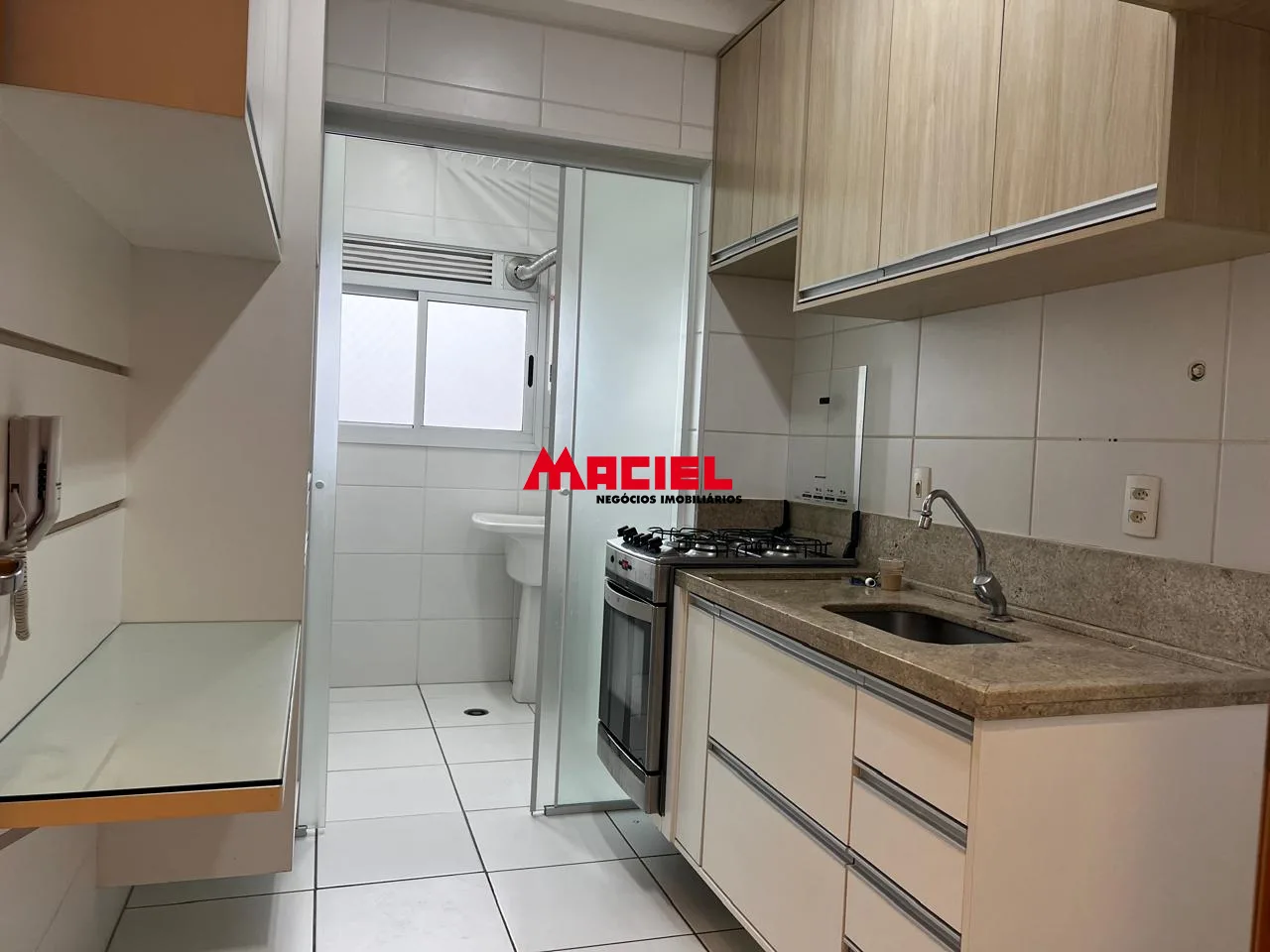 Alugar Apartamento / Padr&atilde;o em S&atilde;o Jos&eacute; dos Campos R$ 3.500,00 - Foto 9