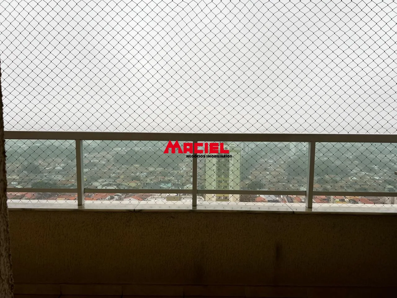 Alugar Apartamento / Padr&atilde;o em S&atilde;o Jos&eacute; dos Campos R$ 3.500,00 - Foto 2