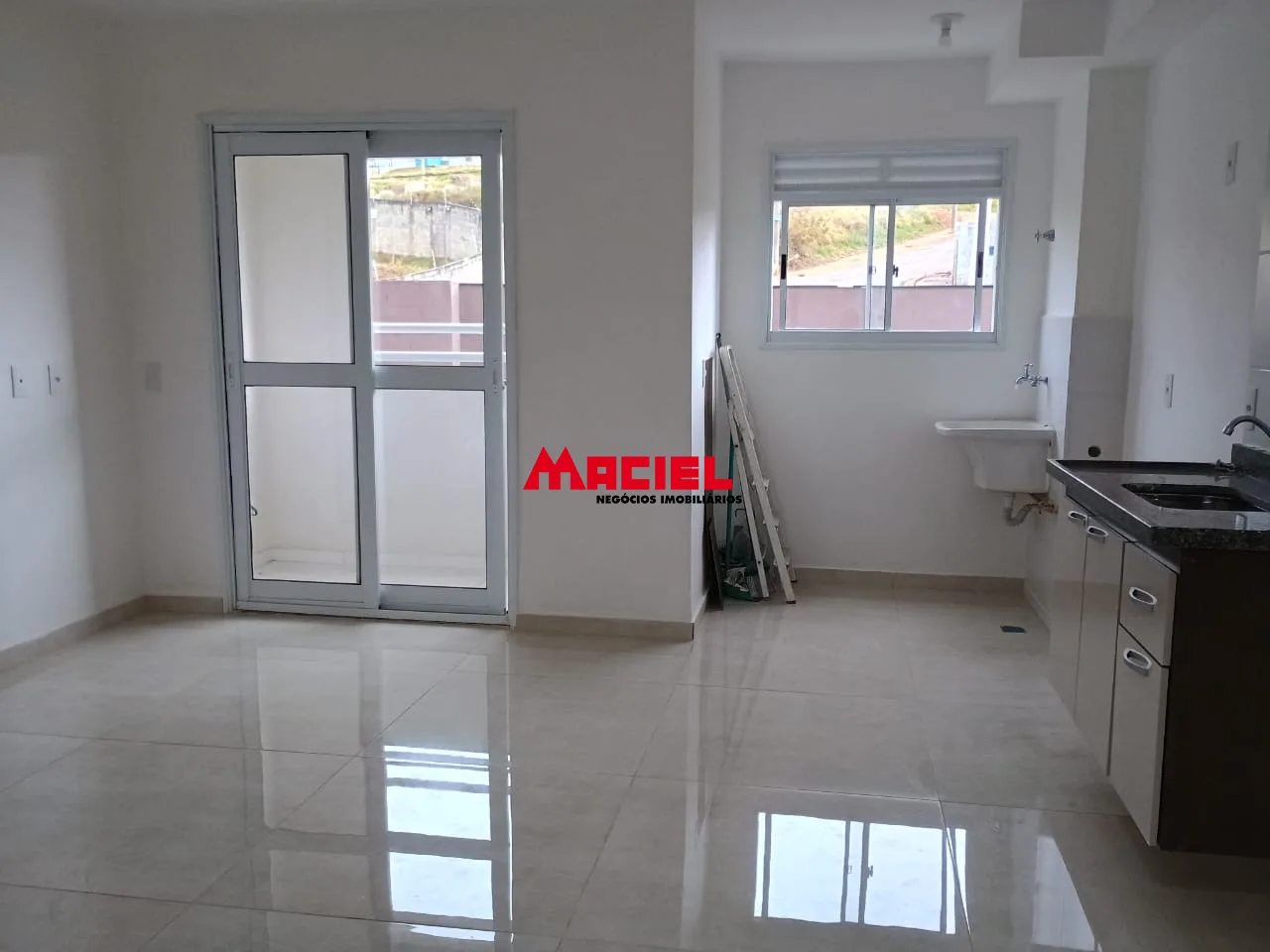 Alugar Apartamento / Padr&atilde;o em S&atilde;o Jos&eacute; dos Campos R$ 1.350,00 - Foto 5