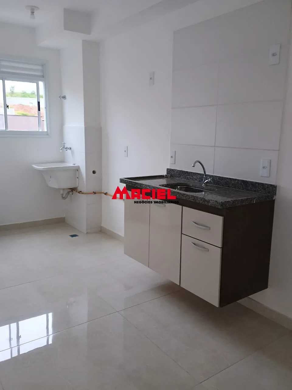 Alugar Apartamento / Padr&atilde;o em S&atilde;o Jos&eacute; dos Campos R$ 1.350,00 - Foto 6