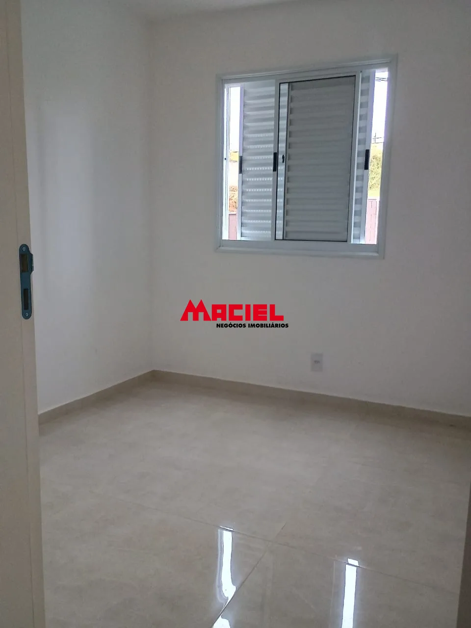 Alugar Apartamento / Padr&atilde;o em S&atilde;o Jos&eacute; dos Campos R$ 1.350,00 - Foto 8