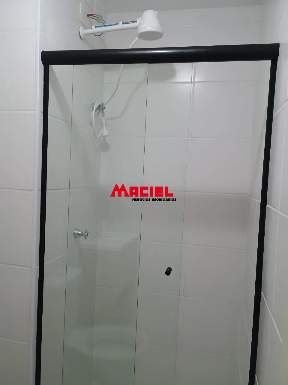Alugar Apartamento / Padr&atilde;o em S&atilde;o Jos&eacute; dos Campos R$ 1.350,00 - Foto 10