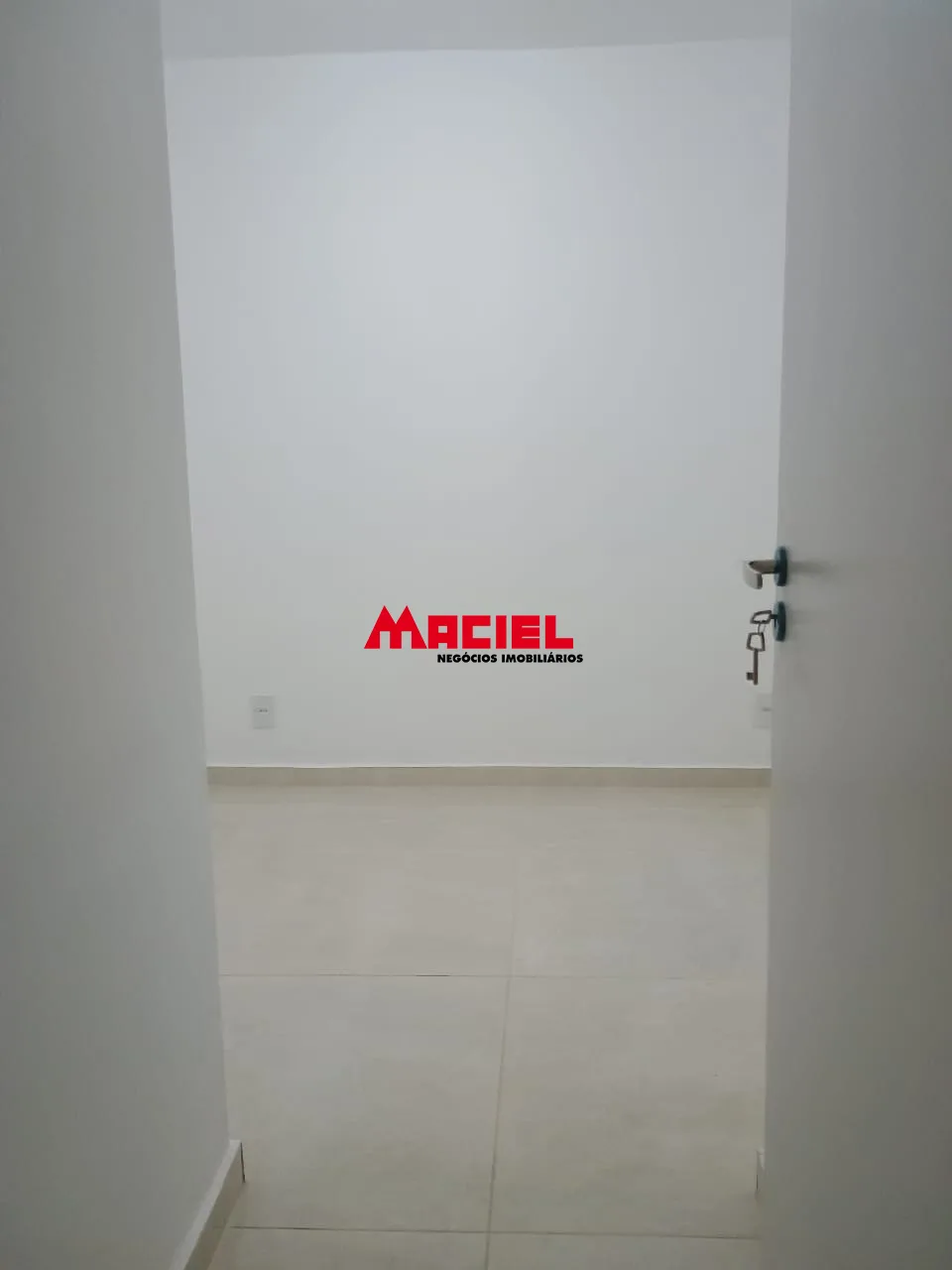Alugar Apartamento / Padr&atilde;o em S&atilde;o Jos&eacute; dos Campos R$ 1.350,00 - Foto 12