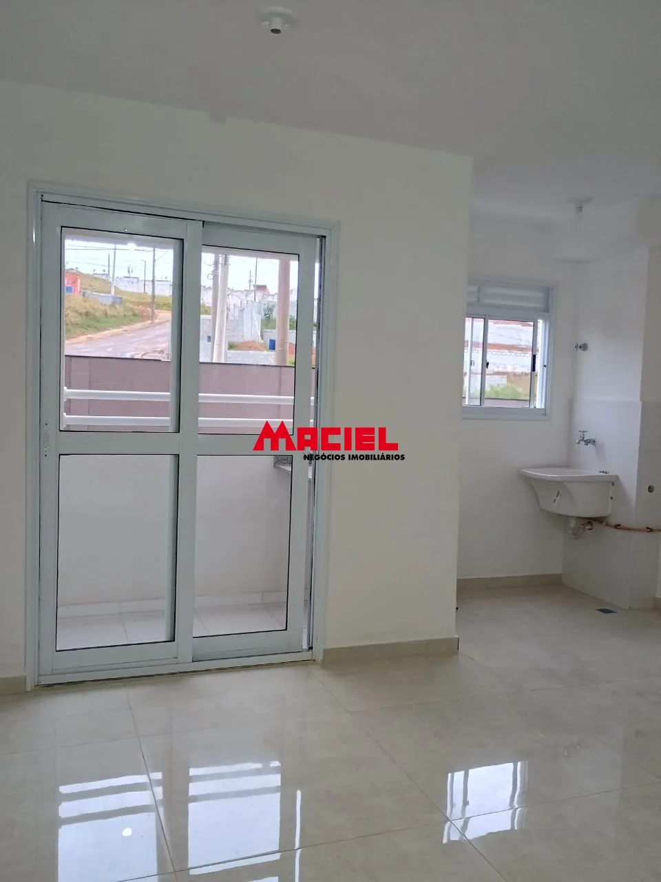 Alugar Apartamento / Padr&atilde;o em S&atilde;o Jos&eacute; dos Campos R$ 1.350,00 - Foto 14