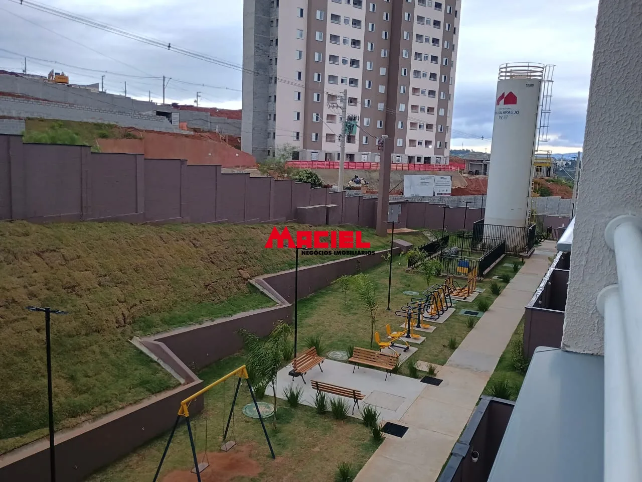 Alugar Apartamento / Padr&atilde;o em S&atilde;o Jos&eacute; dos Campos R$ 1.350,00 - Foto 16
