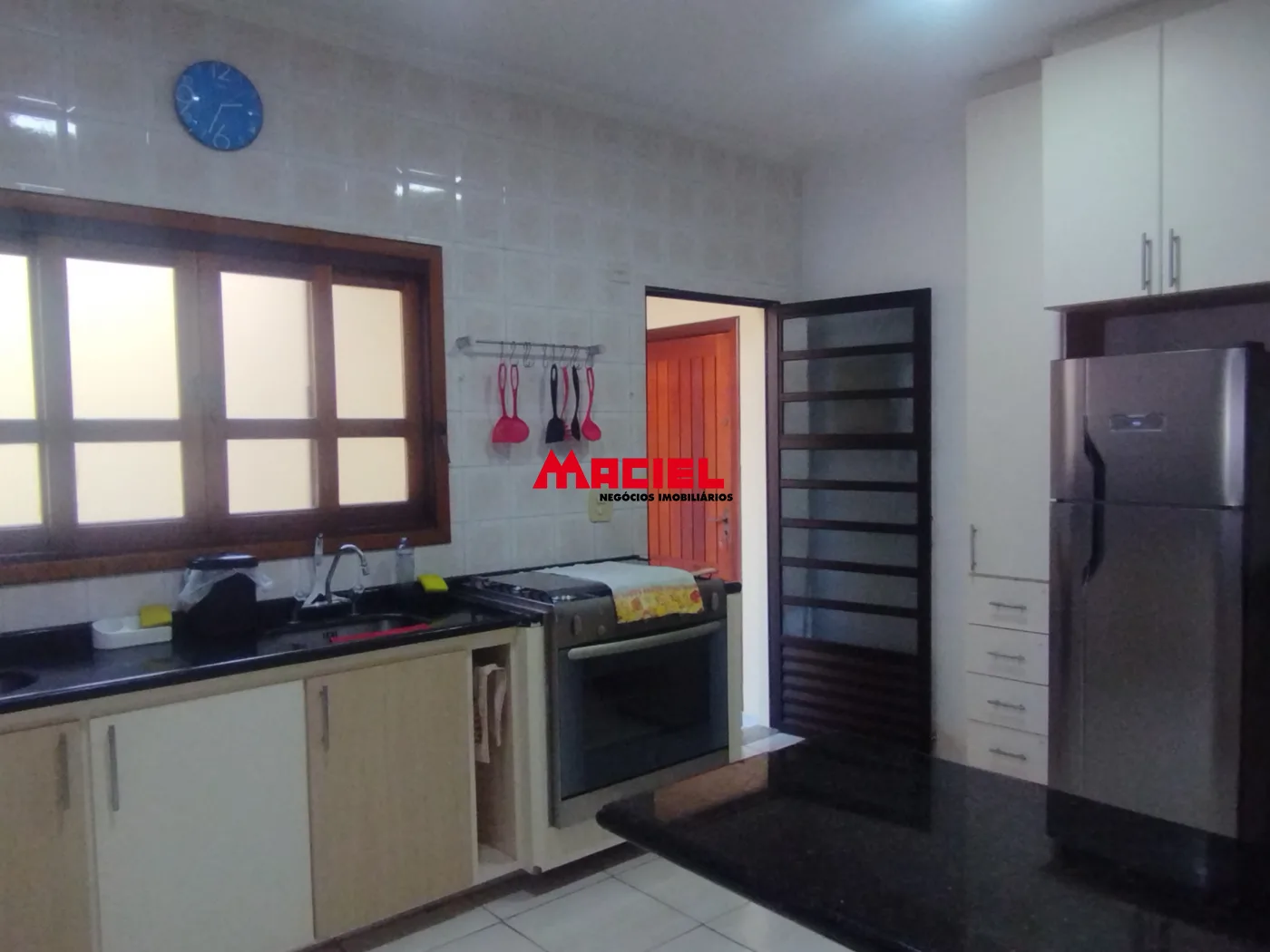 Comprar Casa / Sobrado em S&atilde;o Jos&eacute; dos Campos R$ 1.200.000,00 - Foto 11