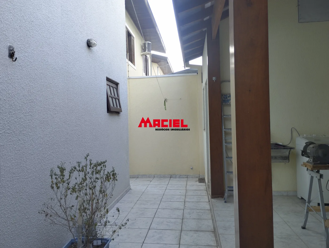 Comprar Casa / Sobrado em S&atilde;o Jos&eacute; dos Campos R$ 1.200.000,00 - Foto 48