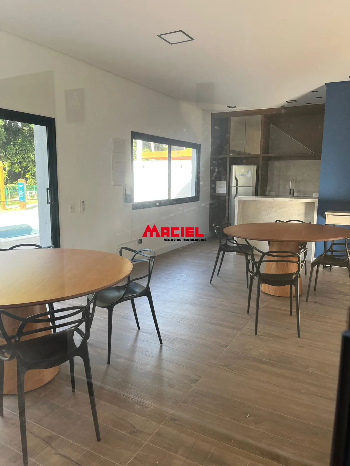 Alugar Casa / Condom&iacute;nio em S&atilde;o Jos&eacute; dos Campos R$ 7.440,00 - Foto 4