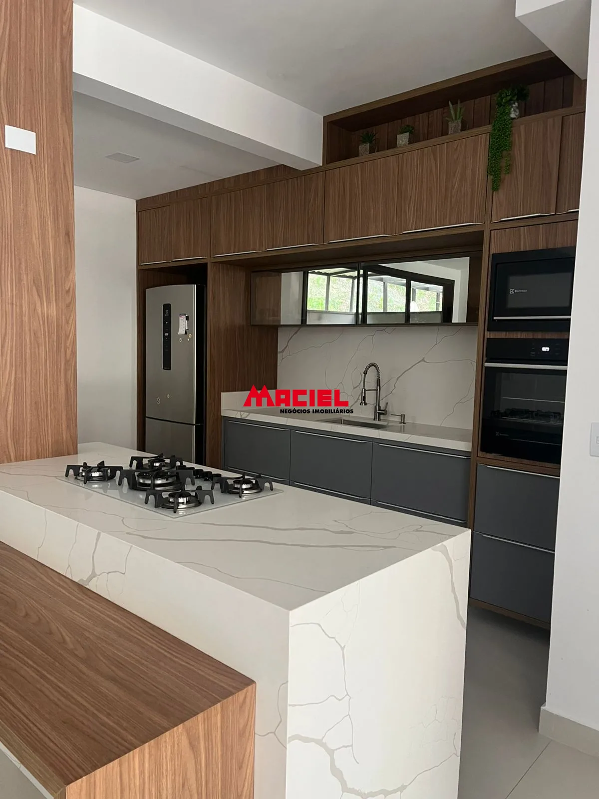 Alugar Casa / Condom&iacute;nio em S&atilde;o Jos&eacute; dos Campos R$ 7.440,00 - Foto 10