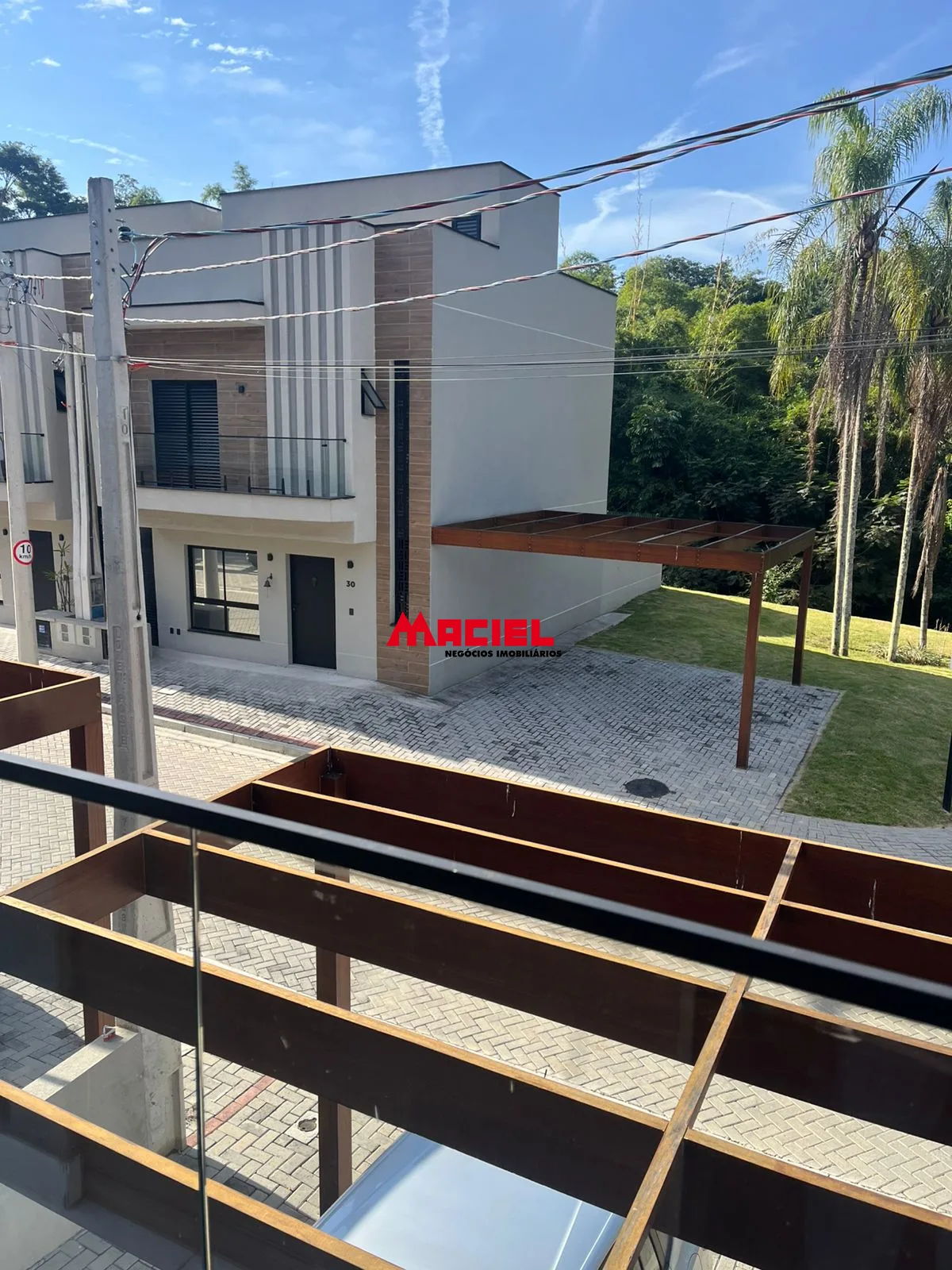 Alugar Casa / Condom&iacute;nio em S&atilde;o Jos&eacute; dos Campos R$ 7.440,00 - Foto 17