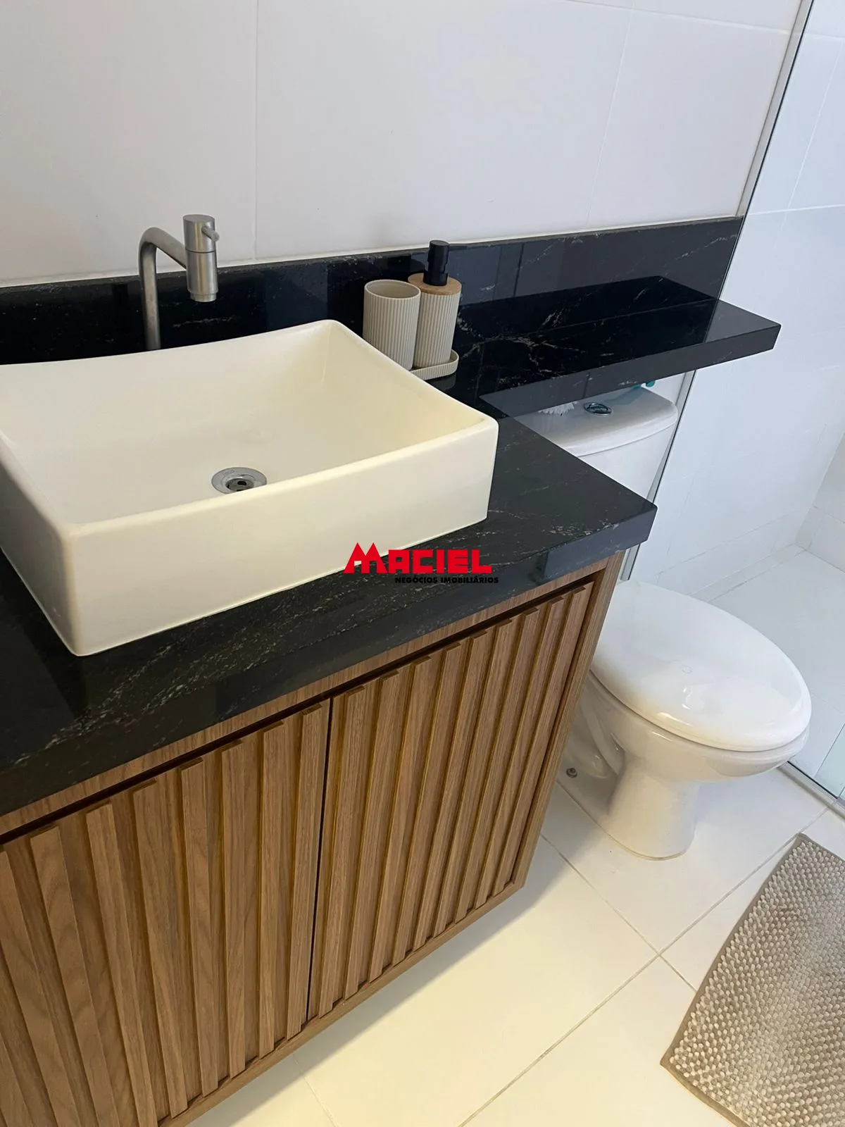 Alugar Casa / Condom&iacute;nio em S&atilde;o Jos&eacute; dos Campos R$ 7.440,00 - Foto 23