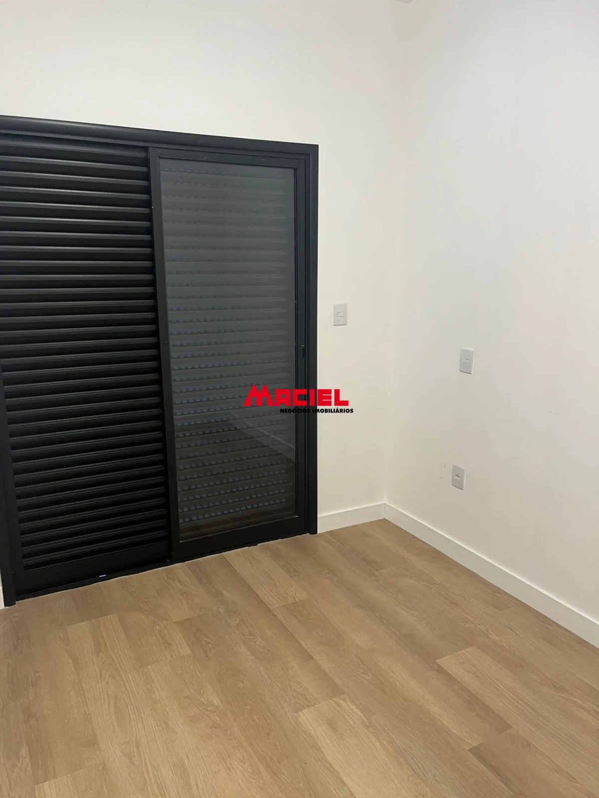 Alugar Casa / Condom&iacute;nio em S&atilde;o Jos&eacute; dos Campos R$ 7.440,00 - Foto 34