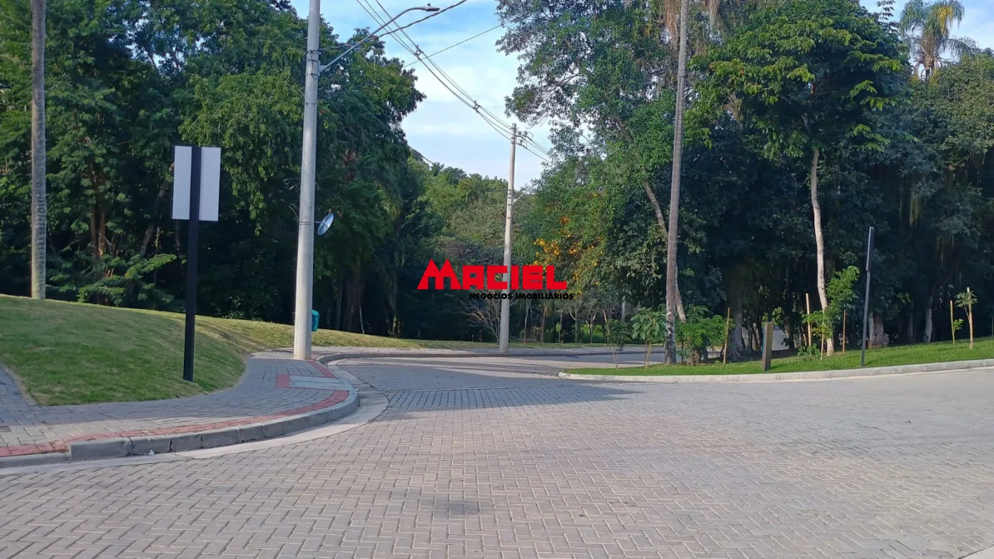 Alugar Casa / Condom&iacute;nio em S&atilde;o Jos&eacute; dos Campos R$ 7.440,00 - Foto 44