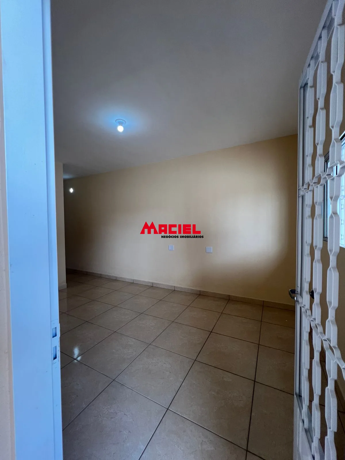 Comprar Casa / Padr&atilde;o em Jacare&iacute; R$ 450.000,00 - Foto 4
