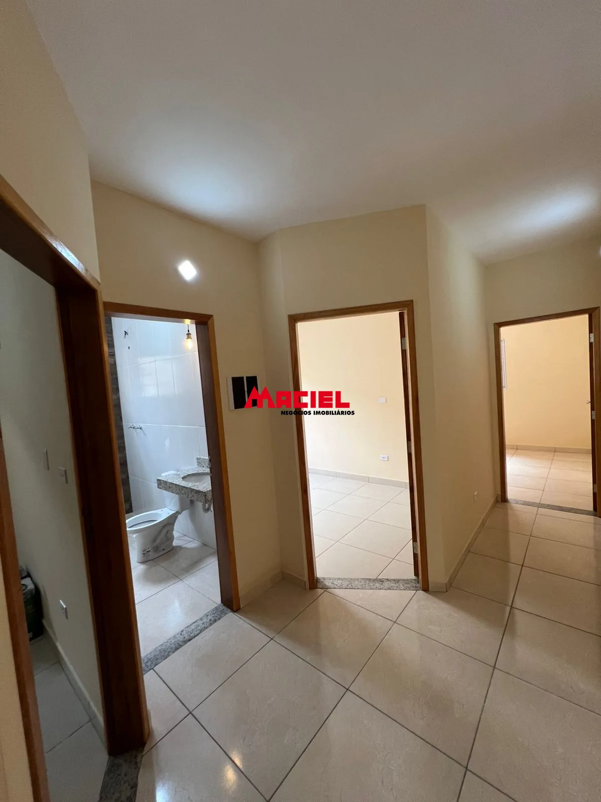 Comprar Casa / Padr&atilde;o em Jacare&iacute; R$ 450.000,00 - Foto 5