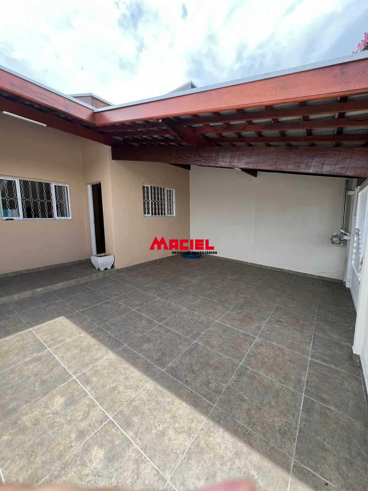 Comprar Casa / Padr&atilde;o em Jacare&iacute; R$ 450.000,00 - Foto 6