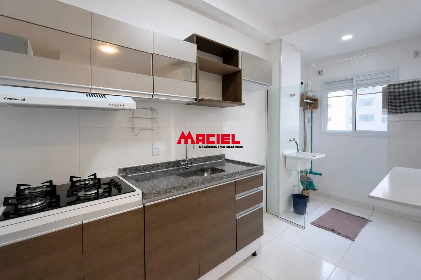 Alugar Apartamento / Padr&atilde;o em S&atilde;o Jos&eacute; dos Campos R$ 3.550,00 - Foto 2