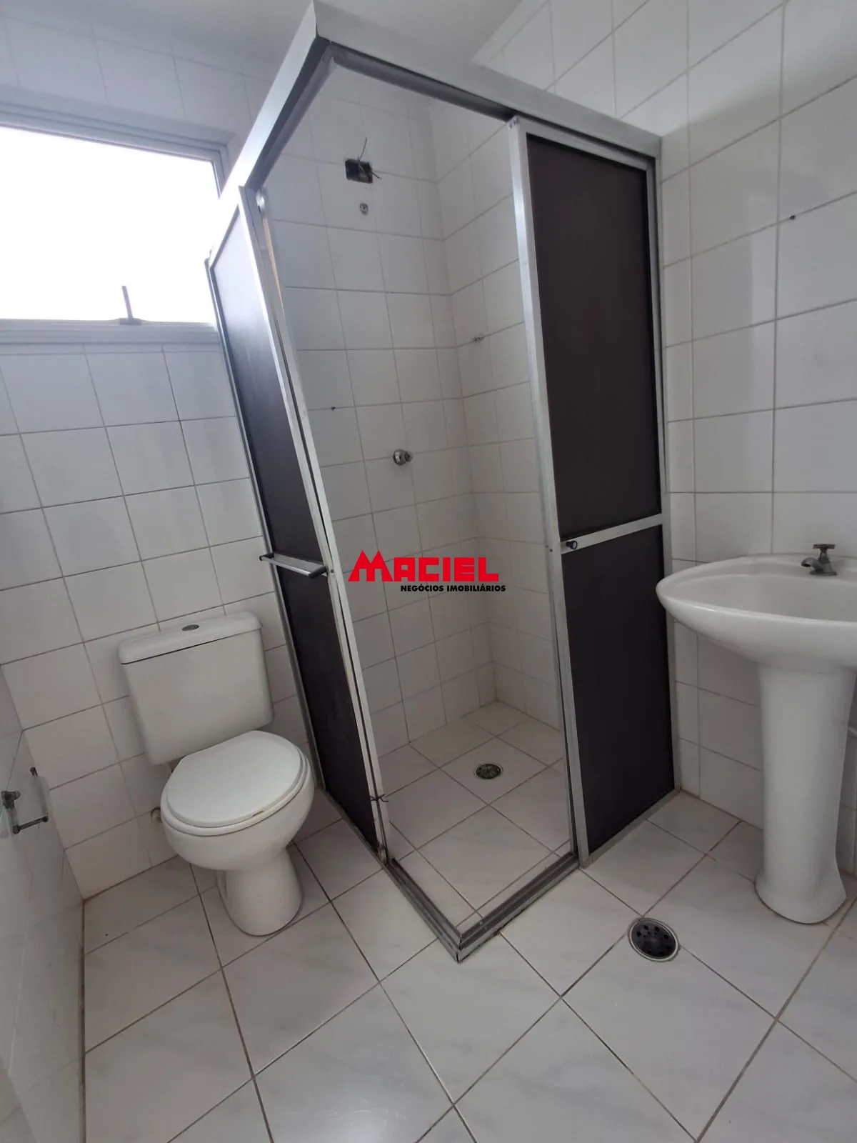 Comprar Apartamento / Padr&atilde;o em S&atilde;o Jos&eacute; dos Campos R$ 360.000,00 - Foto 11