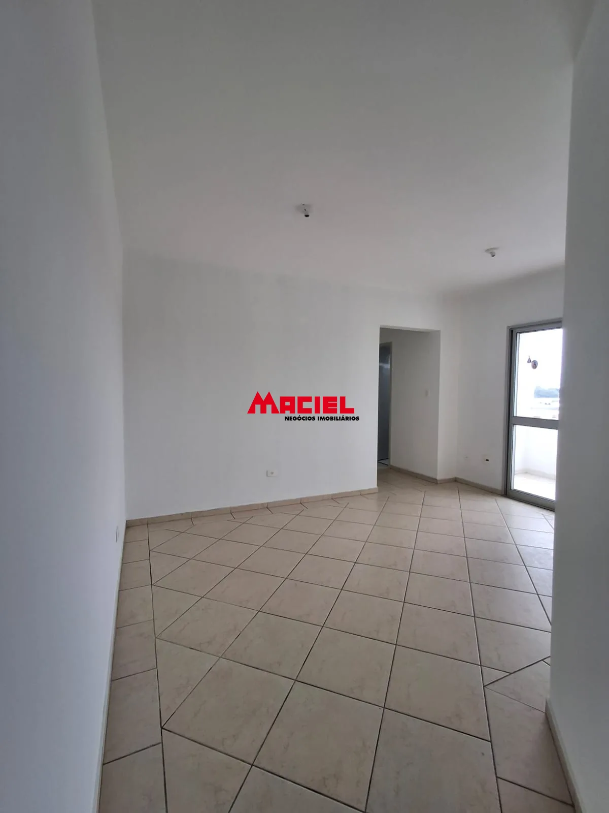 Comprar Apartamento / Padr&atilde;o em S&atilde;o Jos&eacute; dos Campos R$ 360.000,00 - Foto 3