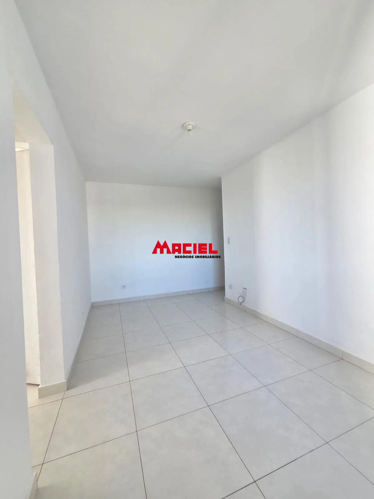 Alugar Apartamento / Padr&atilde;o em S&atilde;o Jos&eacute; dos Campos R$ 1.500,00 - Foto 1