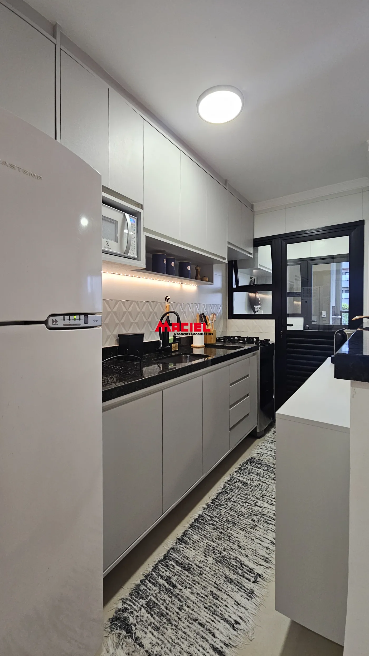 Comprar Apartamento / Padr&atilde;o em Ubatuba R$ 950.000,00 - Foto 13