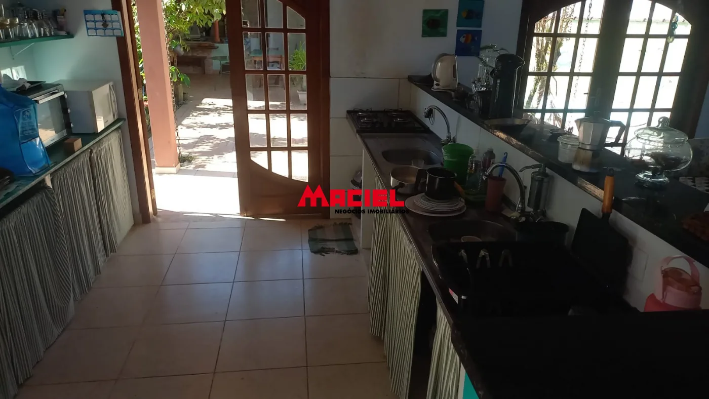Comprar Casa / Padr&atilde;o em Ubatuba R$ 1.920.000,00 - Foto 16