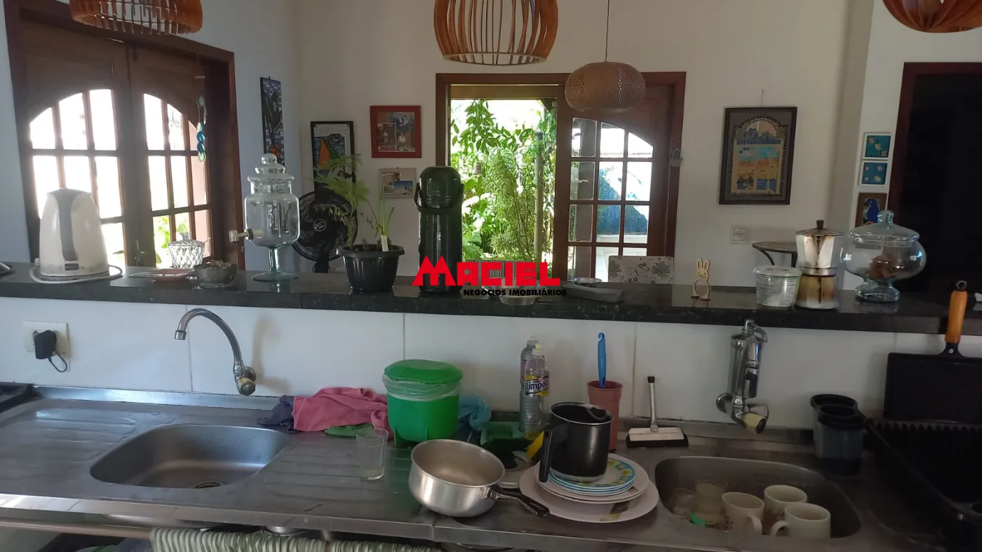 Comprar Casa / Padr&atilde;o em Ubatuba R$ 1.920.000,00 - Foto 17