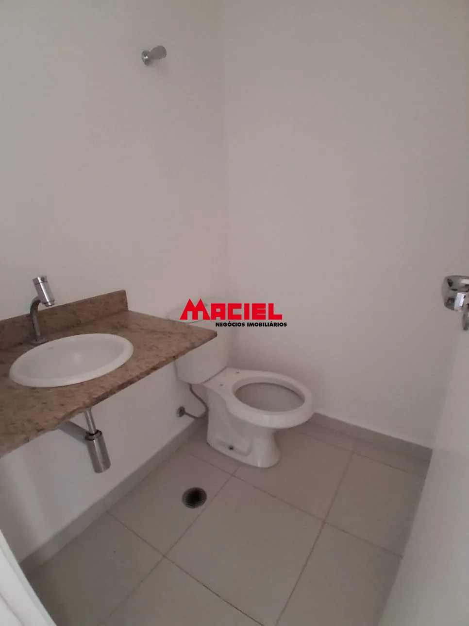 Comprar Comercial / Sala em S&atilde;o Jos&eacute; dos Campos R$ 335.000,00 - Foto 7