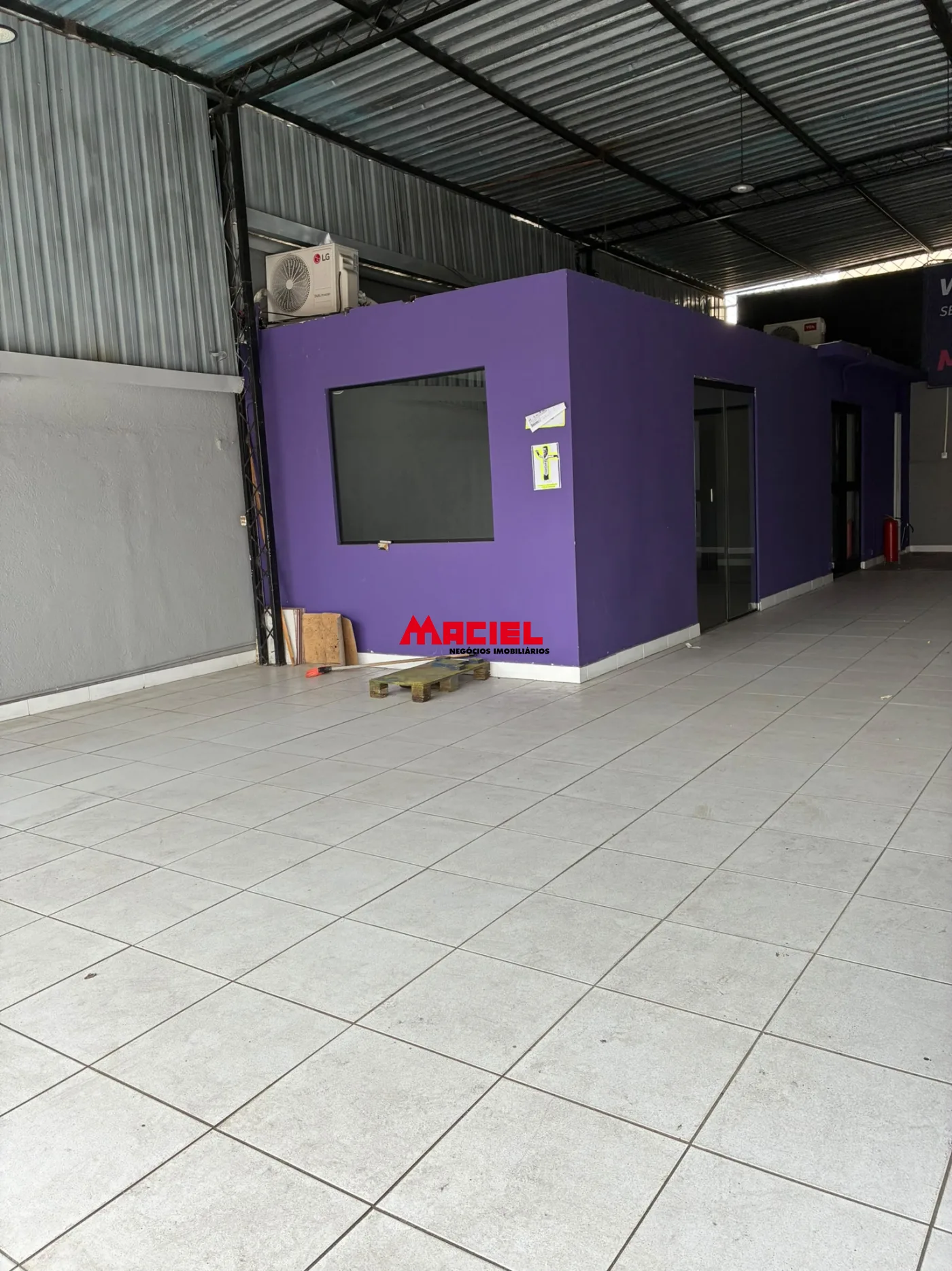 Alugar Comercial / Ponto Comercial em S&atilde;o Jos&eacute; dos Campos R$ 6.900,00 - Foto 5