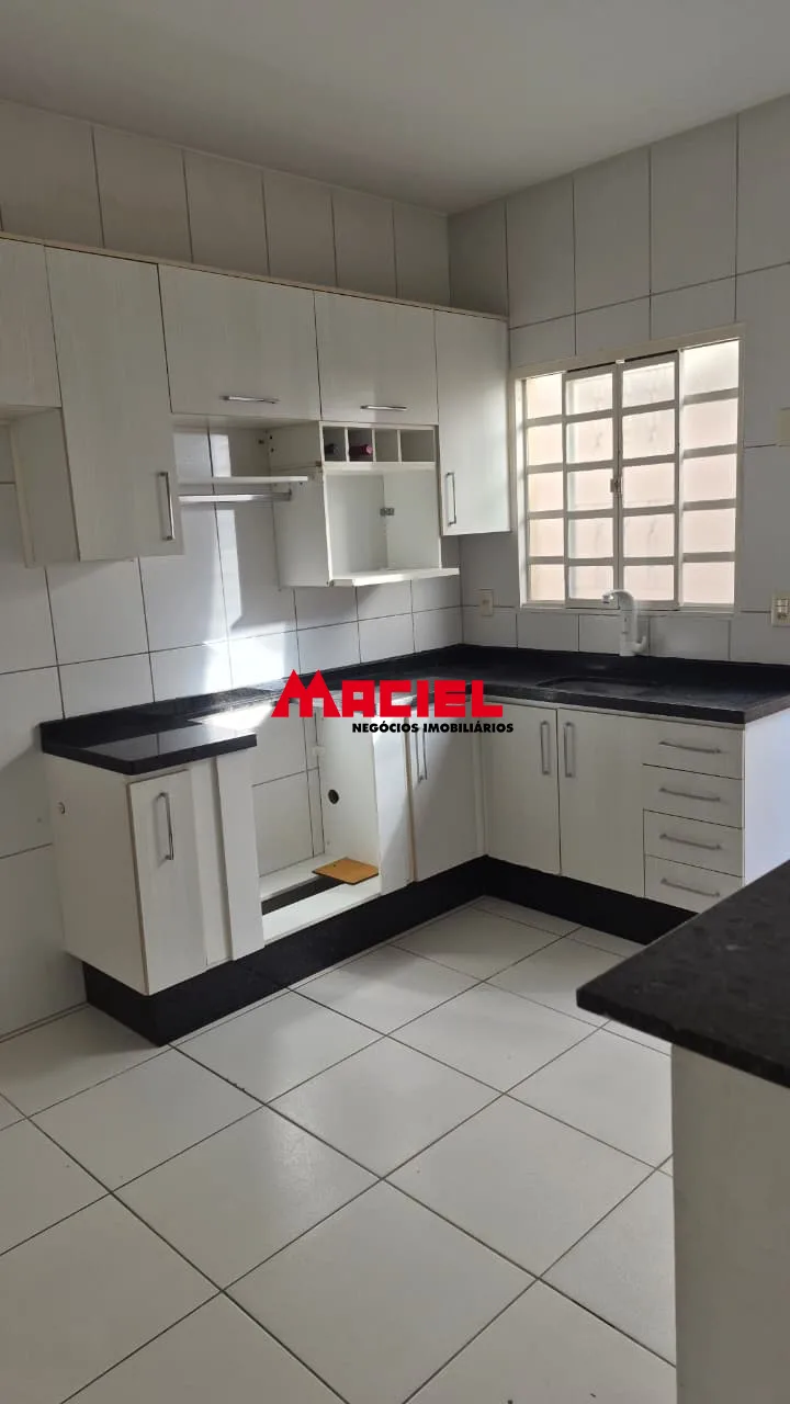 Comprar Casa / Padr&atilde;o em S&atilde;o Jos&eacute; dos Campos R$ 299.000,00 - Foto 3