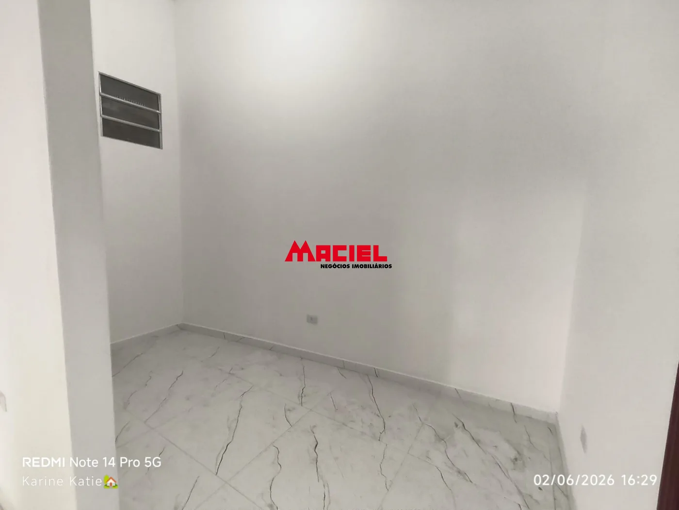 Alugar Casa / Padr&atilde;o em S&atilde;o Jos&eacute; dos Campos R$ 2.000,00 - Foto 3