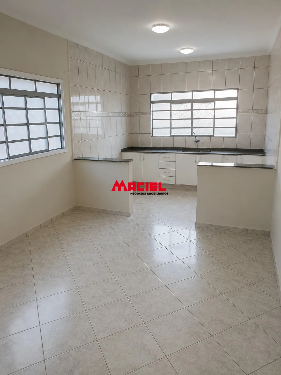 Comprar Casa / Sobrado em Jacare&iacute; R$ 610.000,00 - Foto 4