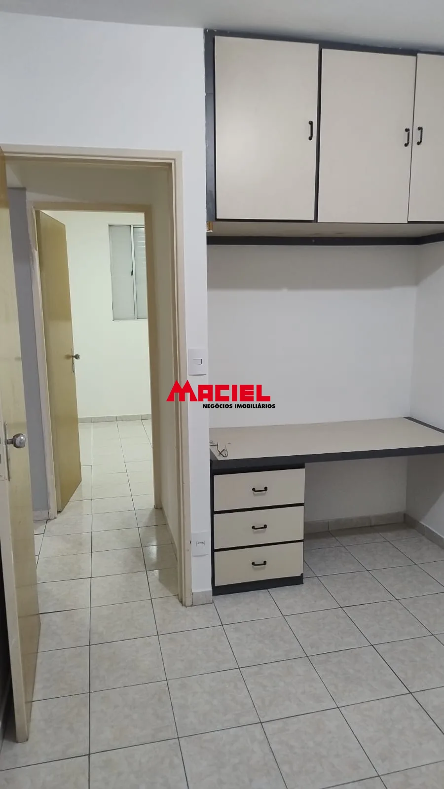 Alugar Apartamento / Padr&atilde;o em S&atilde;o Jos&eacute; dos Campos R$ 2.000,00 - Foto 1