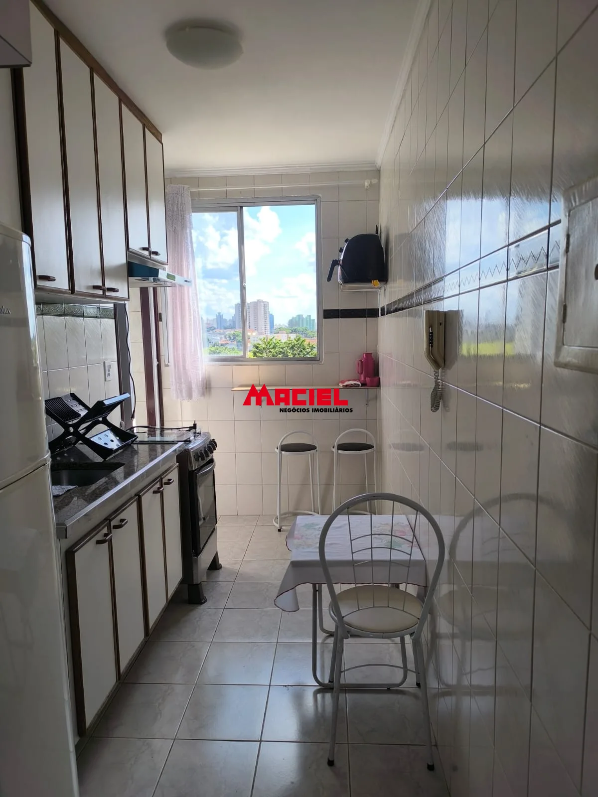 Comprar Apartamento / Padr&atilde;o em S&atilde;o Jos&eacute; dos Campos R$ 405.000,00 - Foto 1