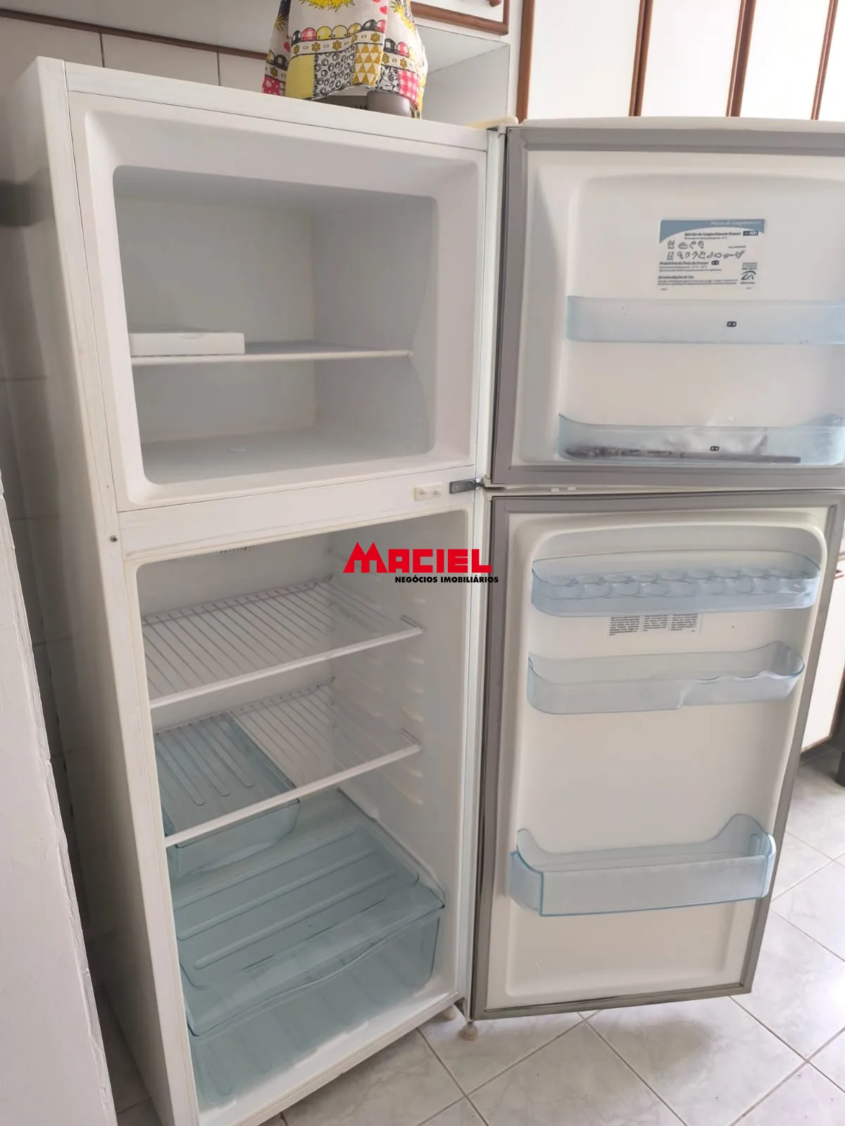 Comprar Apartamento / Padr&atilde;o em S&atilde;o Jos&eacute; dos Campos R$ 405.000,00 - Foto 9