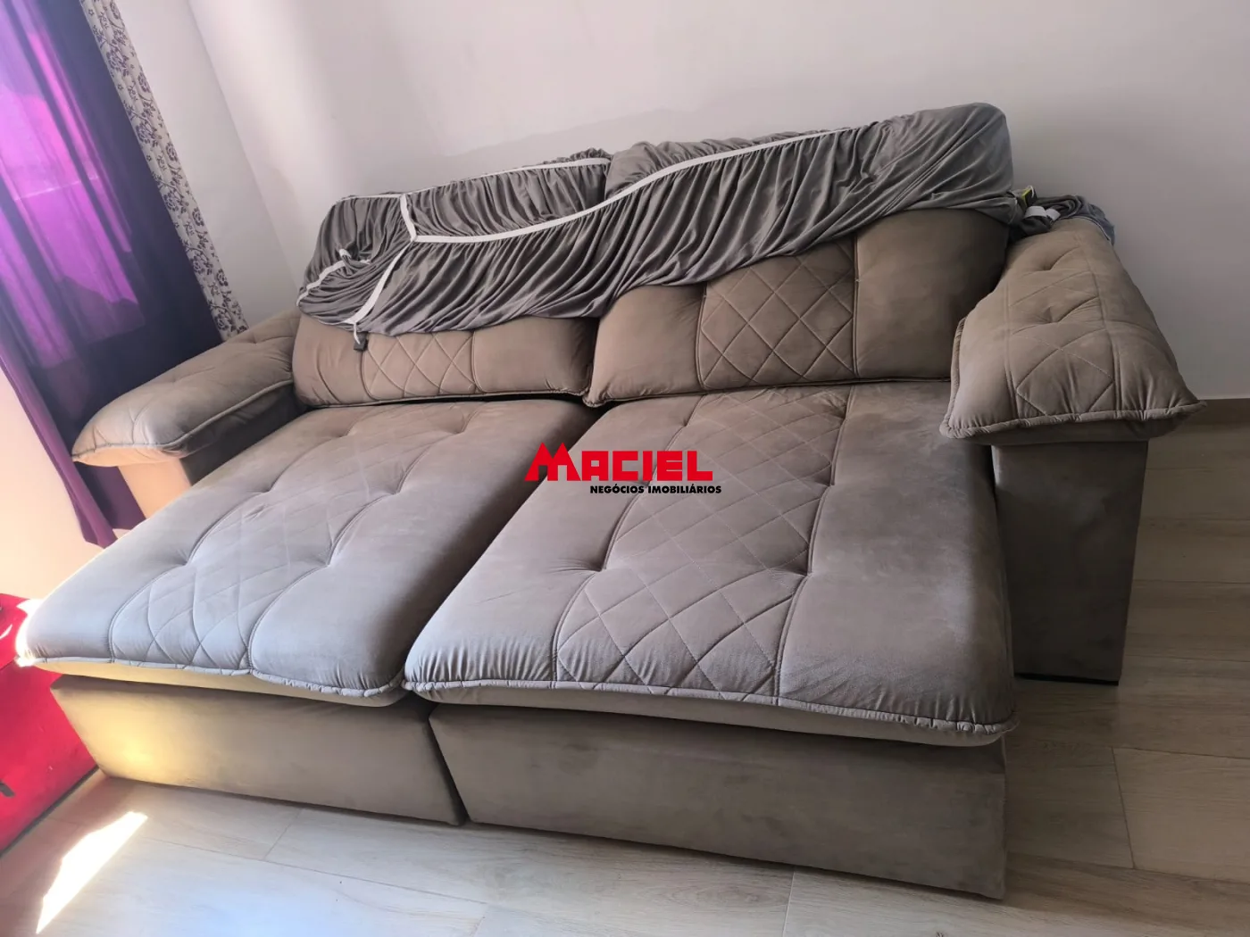 Comprar Apartamento / Padr&atilde;o em S&atilde;o Jos&eacute; dos Campos R$ 405.000,00 - Foto 2