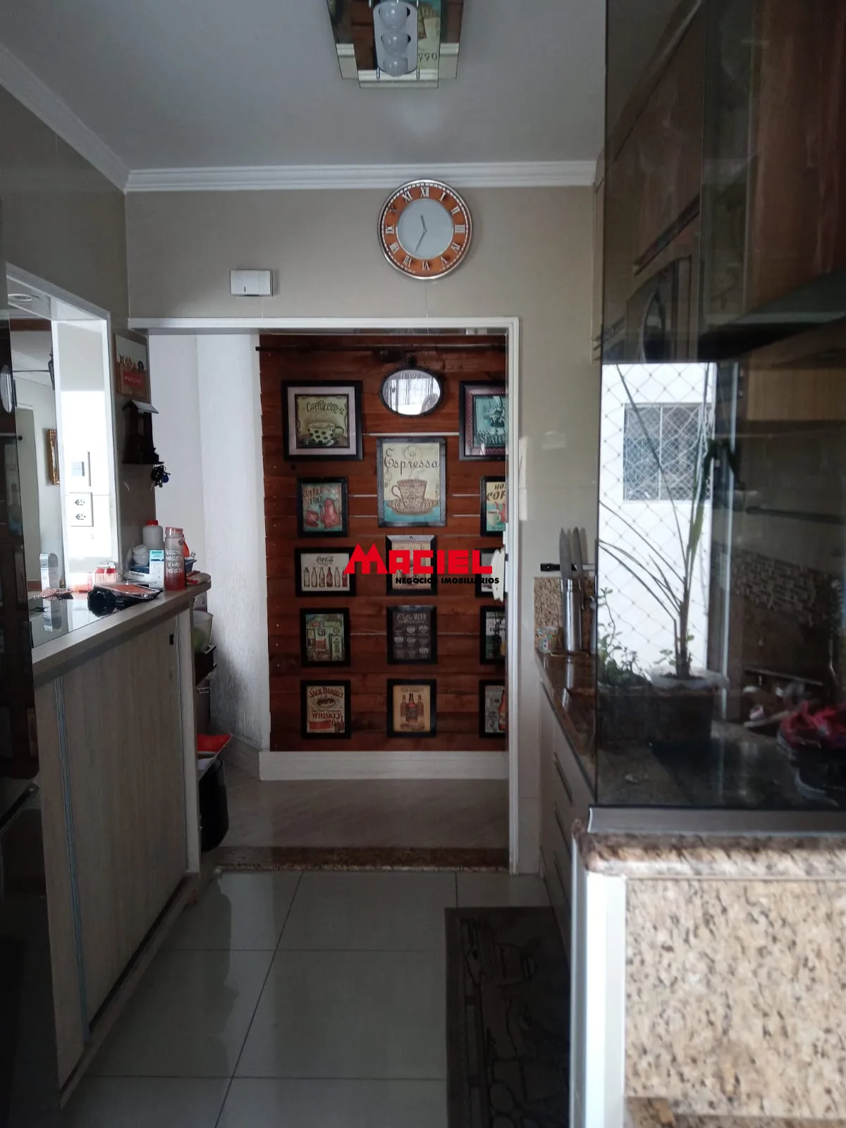 Comprar Apartamento / Padr&atilde;o em S&atilde;o Jos&eacute; dos Campos R$ 330.000,00 - Foto 14