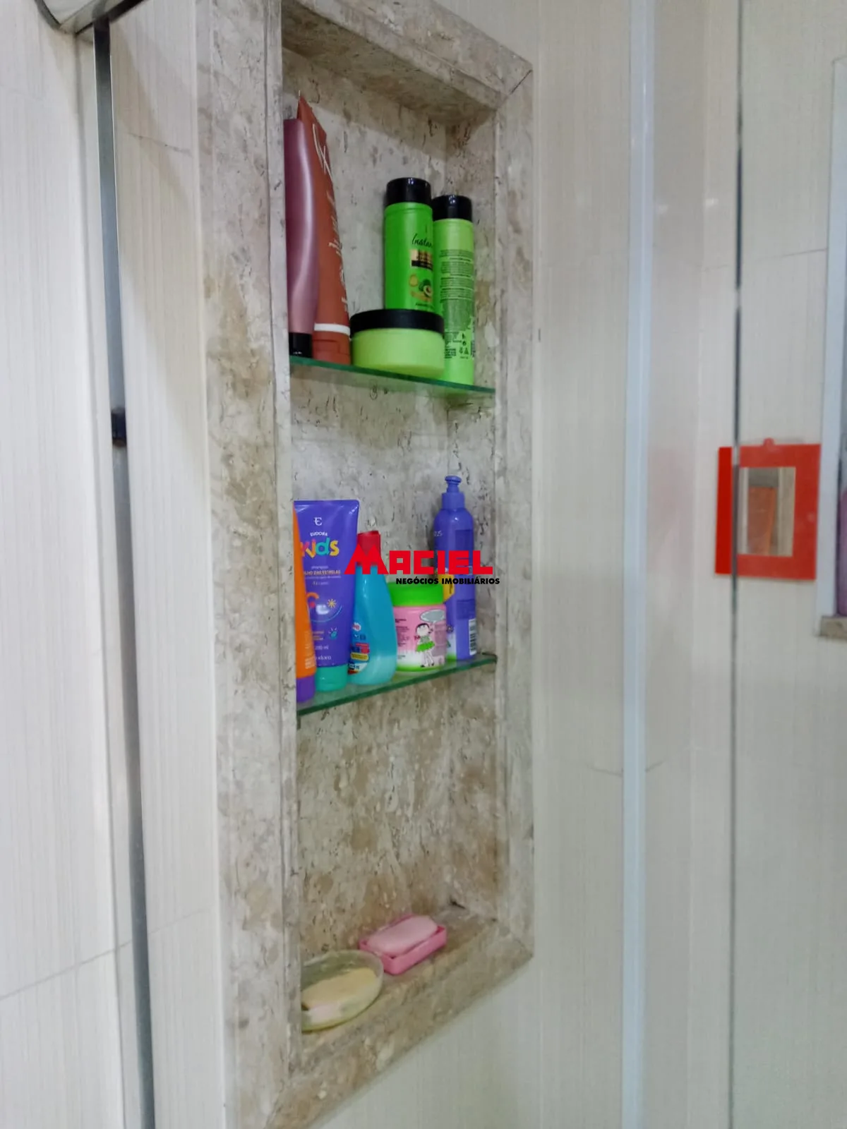 Comprar Apartamento / Padr&atilde;o em S&atilde;o Jos&eacute; dos Campos R$ 330.000,00 - Foto 16