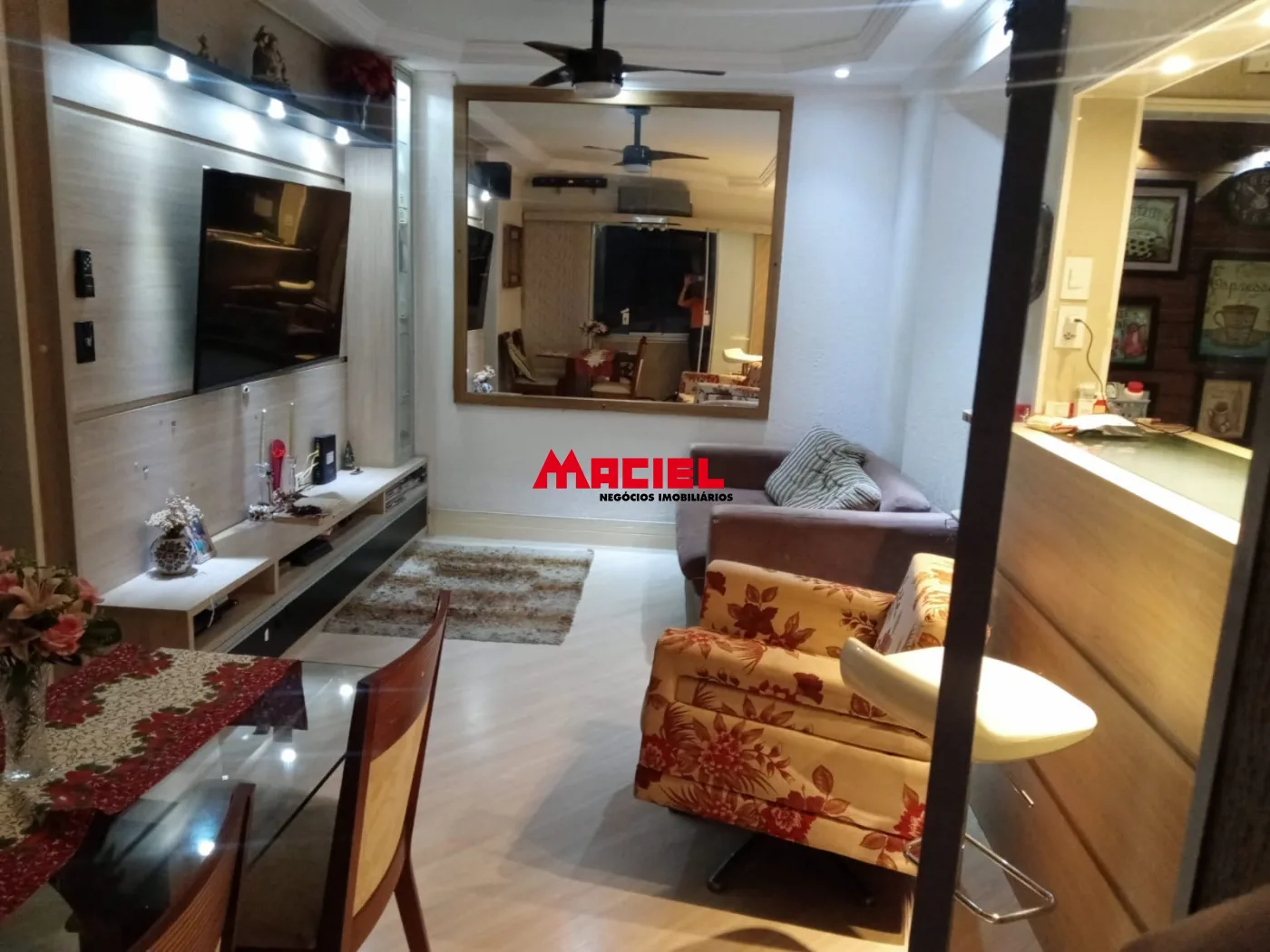 Comprar Apartamento / Padr&atilde;o em S&atilde;o Jos&eacute; dos Campos R$ 330.000,00 - Foto 20