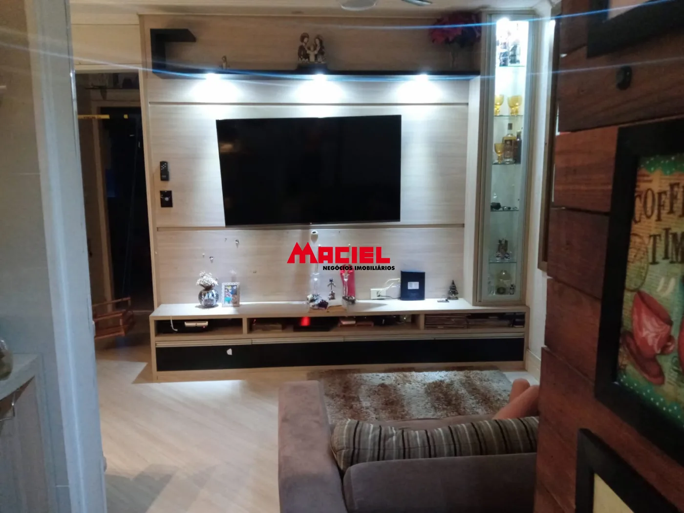Comprar Apartamento / Padr&atilde;o em S&atilde;o Jos&eacute; dos Campos R$ 330.000,00 - Foto 22