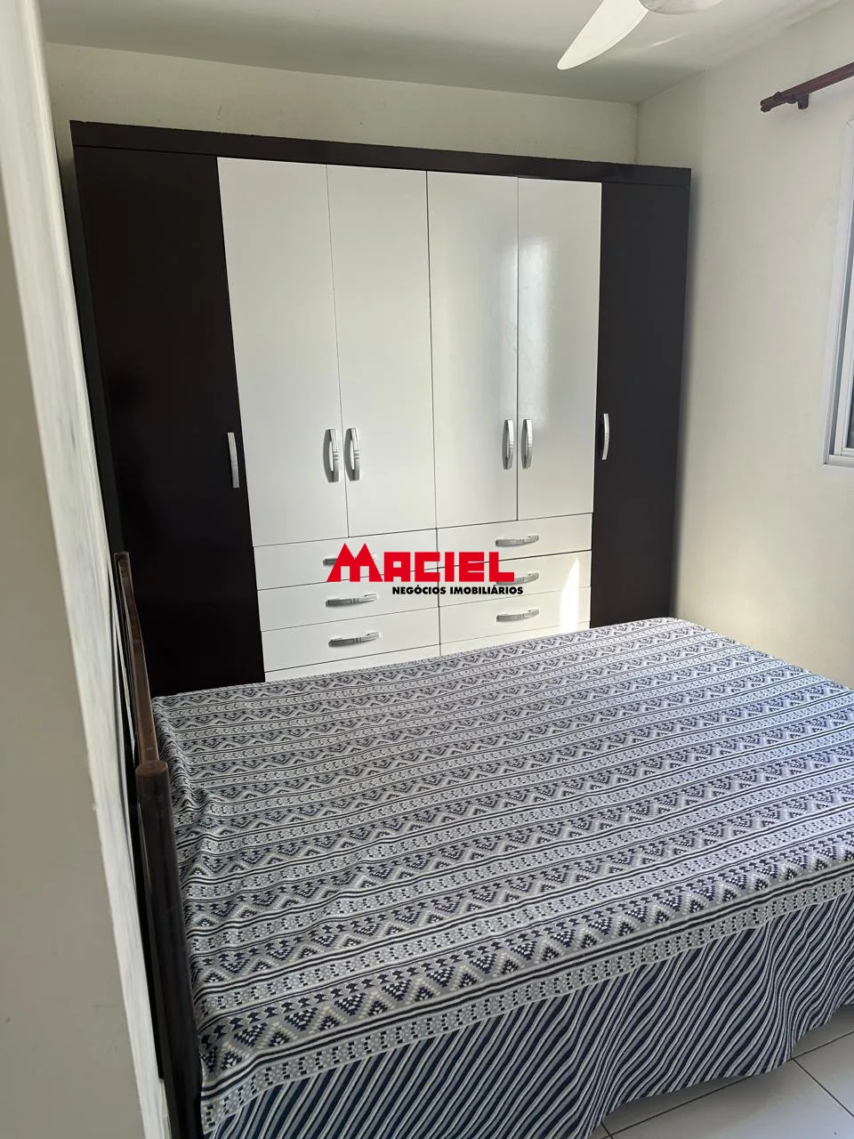 Alugar Apartamento / Padr&atilde;o em S&atilde;o Jos&eacute; dos Campos R$ 3.200,00 - Foto 5