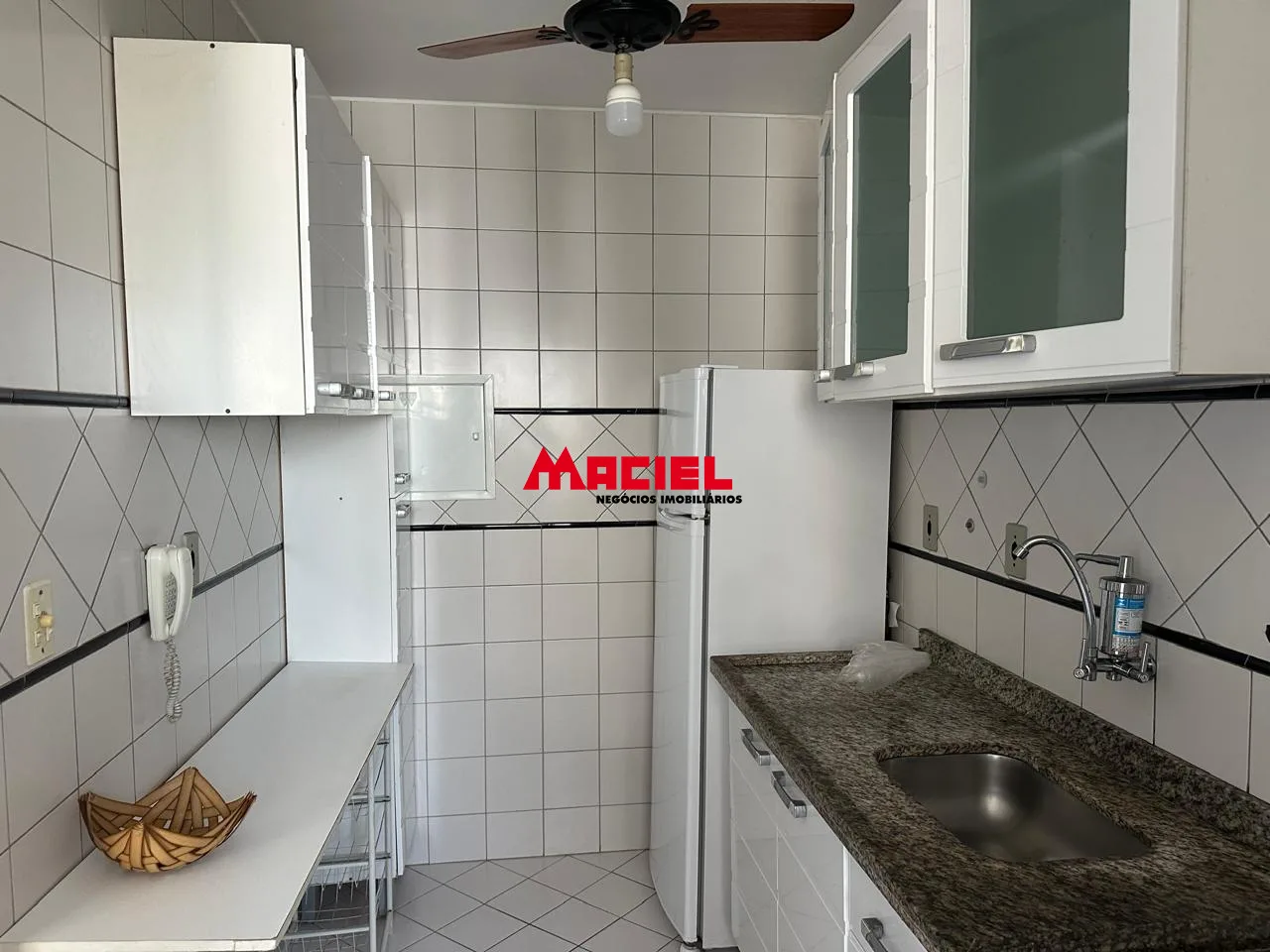 Alugar Apartamento / Padr&atilde;o em S&atilde;o Jos&eacute; dos Campos R$ 3.200,00 - Foto 17