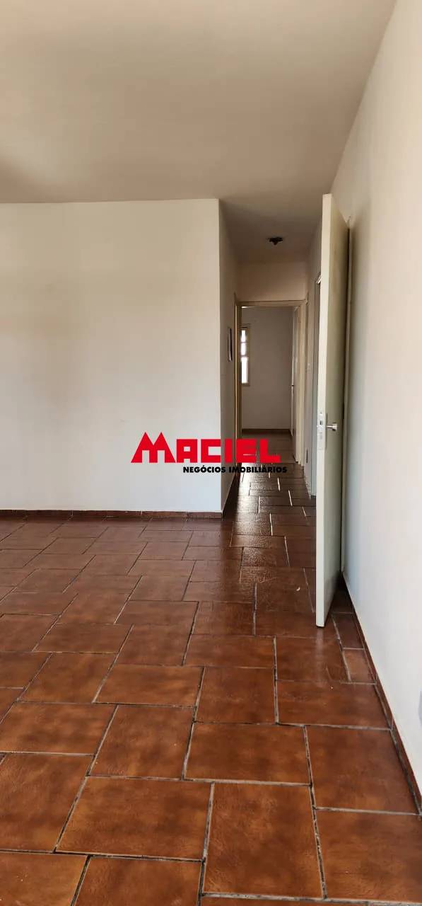 Comprar Casa / Padr&atilde;o em S&atilde;o Jos&eacute; dos Campos R$ 650.000,00 - Foto 3