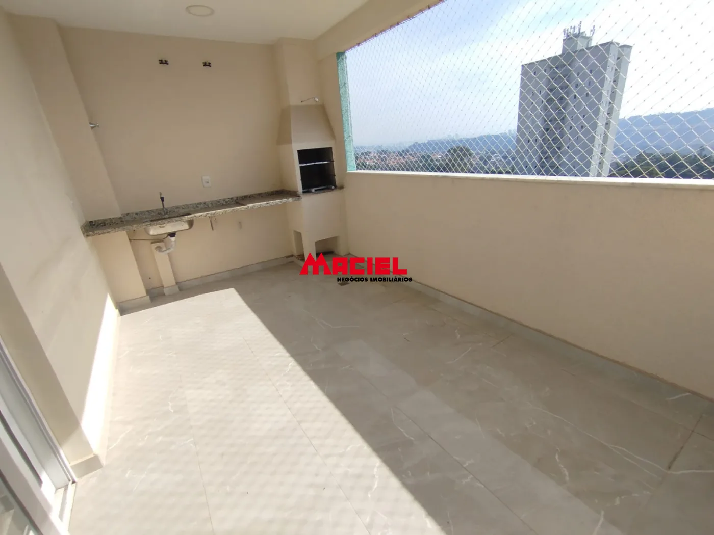 Alugar Apartamento / Padr&atilde;o em S&atilde;o Jos&eacute; dos Campos R$ 2.200,00 - Foto 1