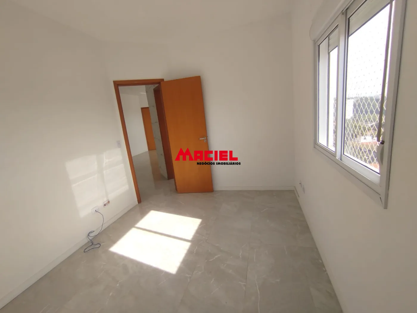 Alugar Apartamento / Padr&atilde;o em S&atilde;o Jos&eacute; dos Campos R$ 2.200,00 - Foto 6