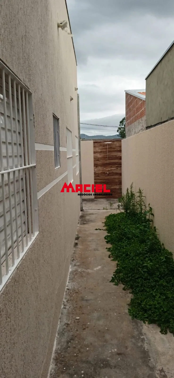 Comprar Casa / Padr&atilde;o em S&atilde;o Jos&eacute; dos Campos R$ 380.000,00 - Foto 11