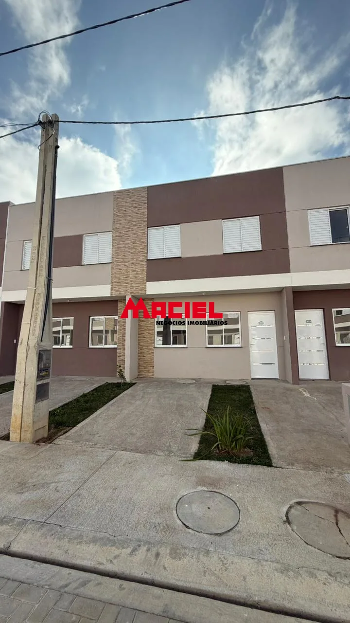 Alugar Casa / Condom&iacute;nio em S&atilde;o Jos&eacute; dos Campos R$ 1.700,00 - Foto 1