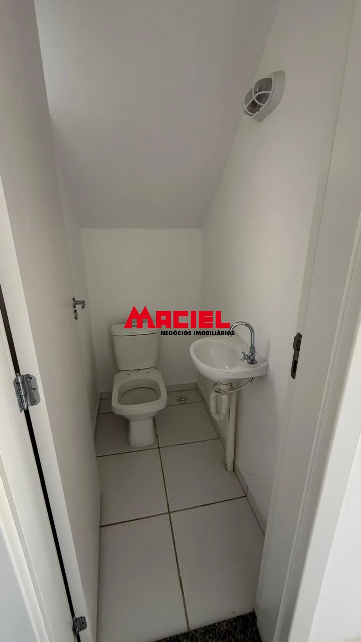 Alugar Casa / Condom&iacute;nio em S&atilde;o Jos&eacute; dos Campos R$ 1.700,00 - Foto 11